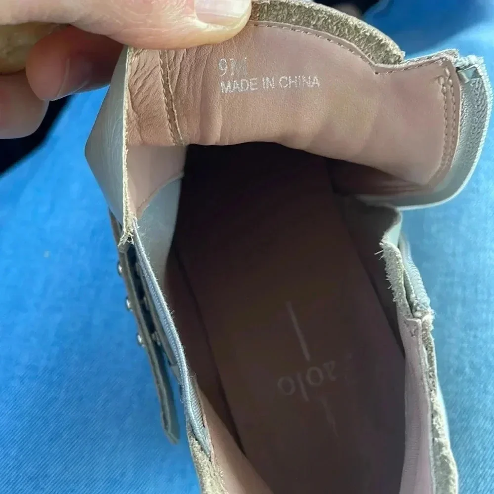 Linea Paolo 9 Freshton Wedge Sneaker Ankle Boot Light Gray Leather Bootie‎